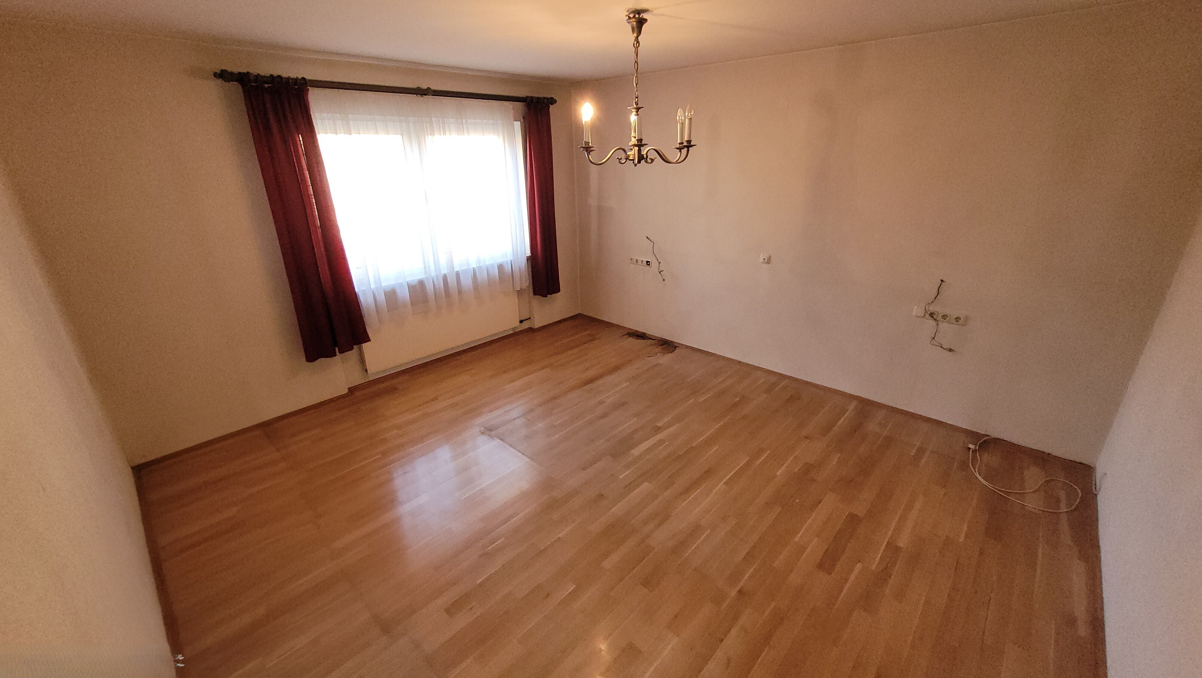 Viel Fläche in gutem Zustand – 65428 Rüsselsheim am Main, 65428 Rüsselsheim am Main – Vorschaubild 13