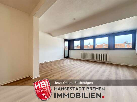 Neustadt / Große 2-Zimmer-Dachgeschosswohnung mit Loggia