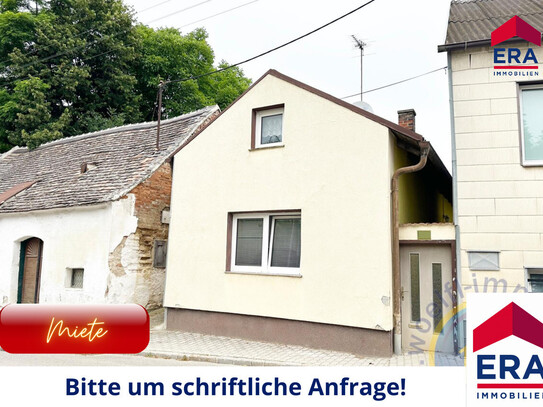 Hüttendorf MIETE - Einfamilienhaus, ideal für Singles oder Pärchen