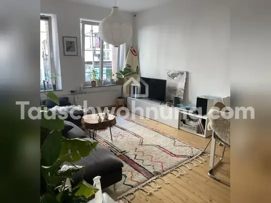 [TAUSCHWOHNUNG] schöne, zentrale Wohnung mit Balkon