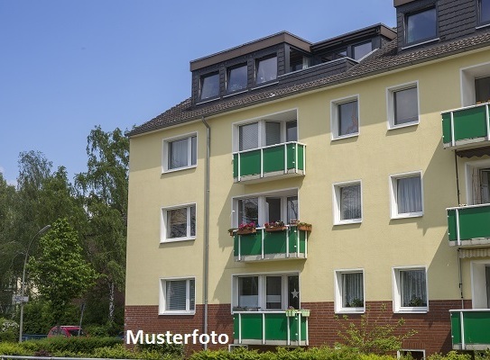 Einfamilienhaus mit Terrasse und Wintergarten