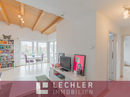 Lichtdurchflutete Dachgeschosswohnung in S-Plieningen