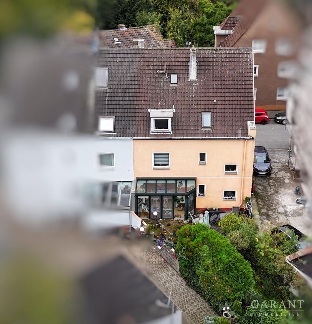 Doppelhaushälfte mit drei Wohneinheiten und Garten in Duisburg – 47226 Duisburg, 47226 Duisburg – Vorschaubild 3