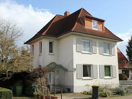 5792 - Gut geschnittene und helle 2-Zimmer-Dachgeschosswohnung in Donnerschwee