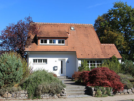MS-Hiltrup: Freistehendes Wohnhaus mit flexiblen Nutzungsmöglichkeiten