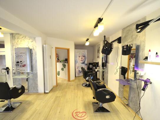 Heller, moderner Friseursalon in zentraler Lage mit optimaler Ausstattung ++ Decker Immobilien ++