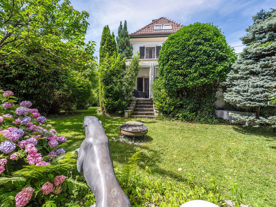 Klassische Villa in Salzburg-Herrnau mit rund 600m² Grund