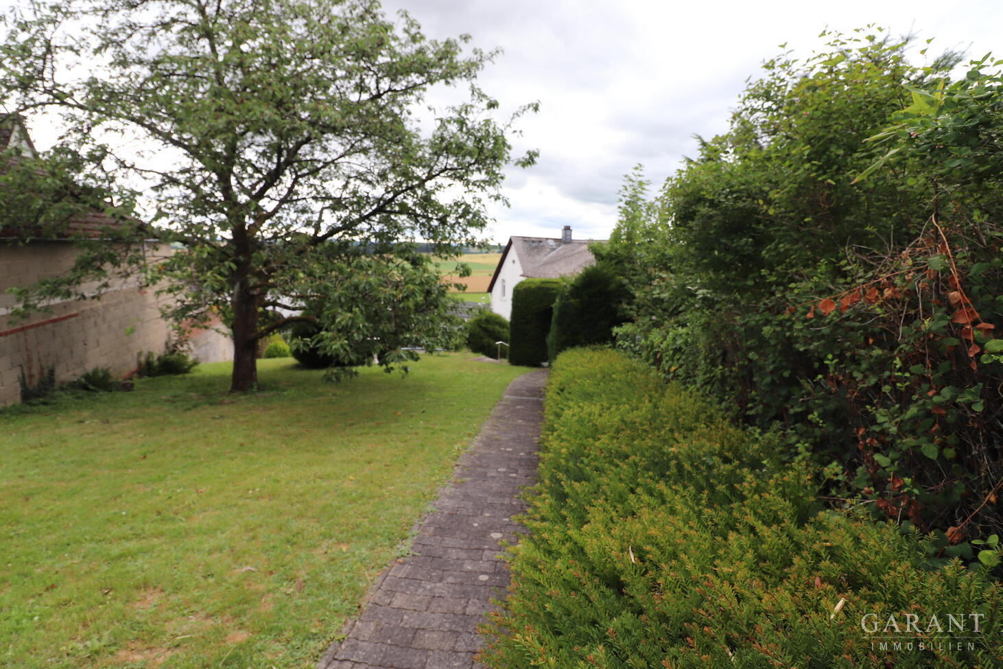 ***Einfamilienhaus mit großem Garten und Garage *** – 35781 Weilburg, 35781 Weilburg – Vorschaubild 33