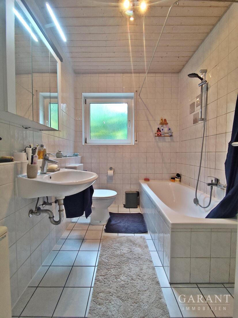 *** Dreifamilienhaus in bestem Zustand *** – 74867 Neunkirchen, 74867 Neunkirchen – Vorschaubild 14