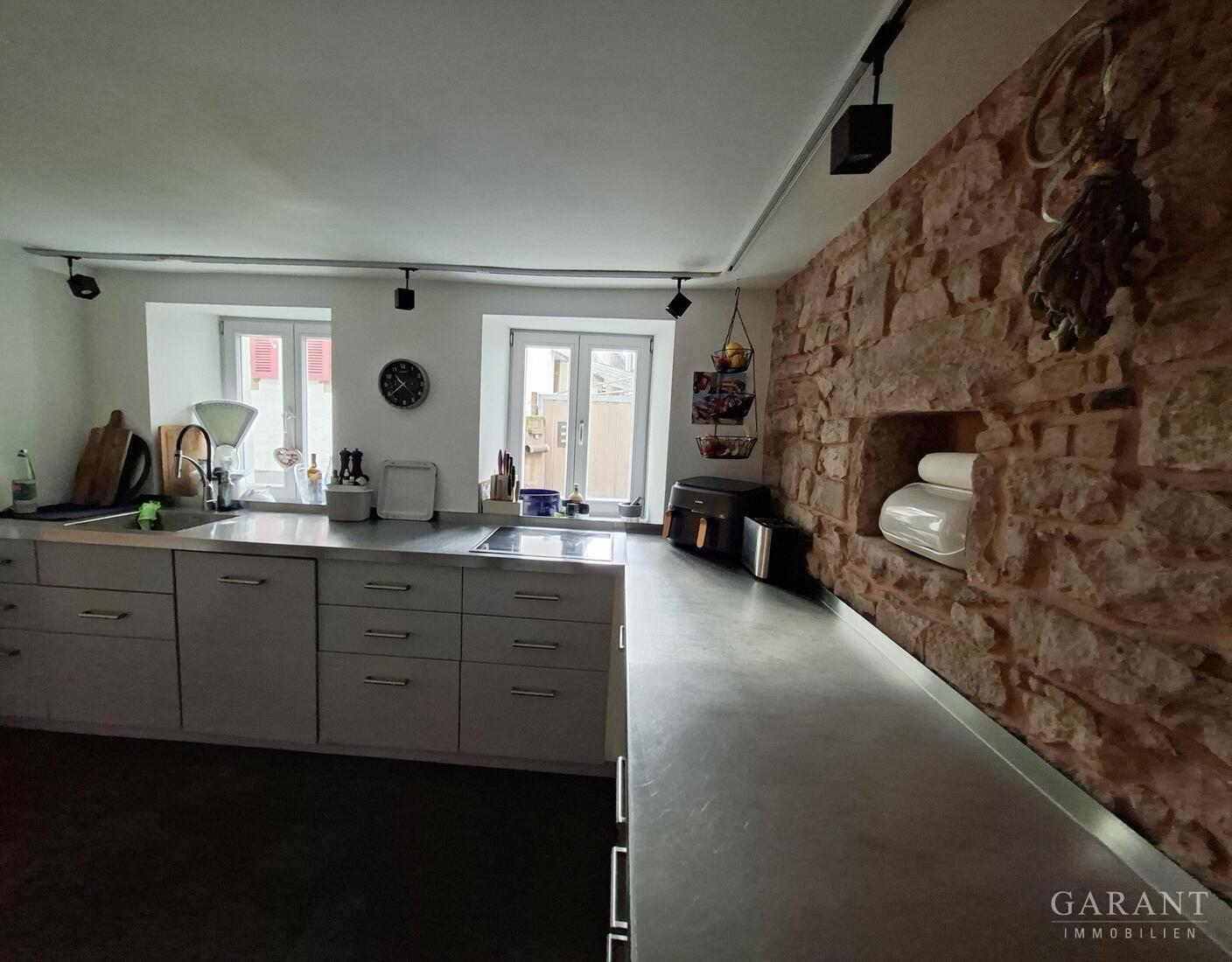 **WOW! Liebevoll und aufwändig saniertes Wohnhaus aus Baujahr 1834 in begehrter Wohnlage** – 69121 Heidelberg, 69121 Heidelberg – Vorschaubild 4