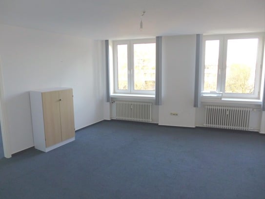 Attraktive Bürofläche mit Balkon in der Innenstadt von Oldenburg