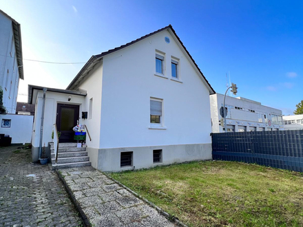 Schönes Ein- Zweifamilienhaus in Bad Oeynhausen zu verkaufen!