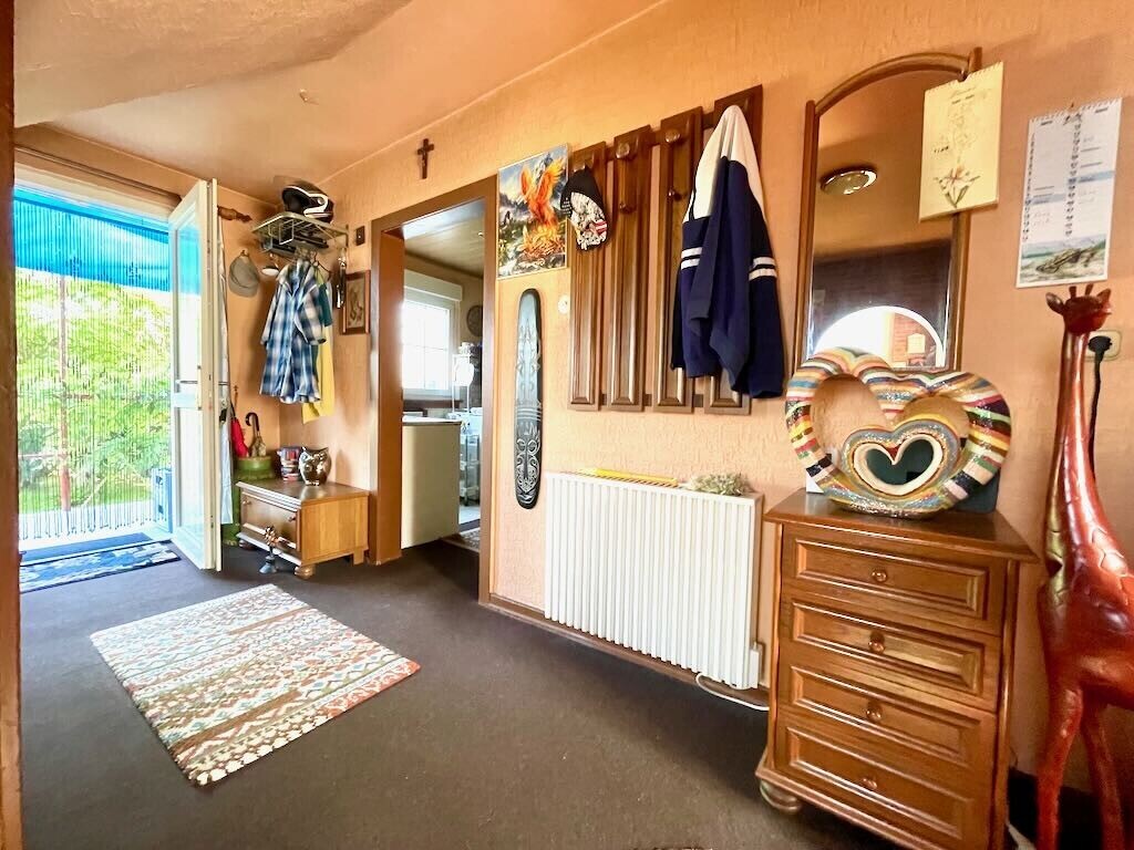 Sonniger und großer Garten - Großmutters Häuschen wartet auf die junge Familie – 55294 Bodenheim, 55294 Bodenheim – Vorschaubild 17