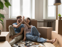  Die erste gemeinsame Wohnung – Tipps für das Zusammenziehen! 