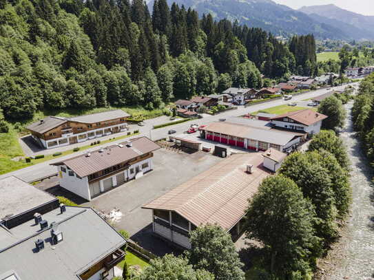 Gewerbegrundstück mit Bürogebäude und Lagerhalle in Aurach bei Kitzbühel