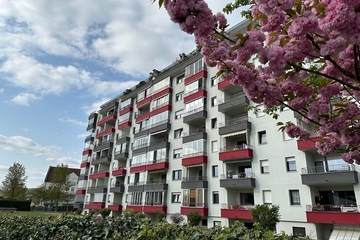 3-Zimmer-Eigentumswohnung mit großem eingehausten Balkon