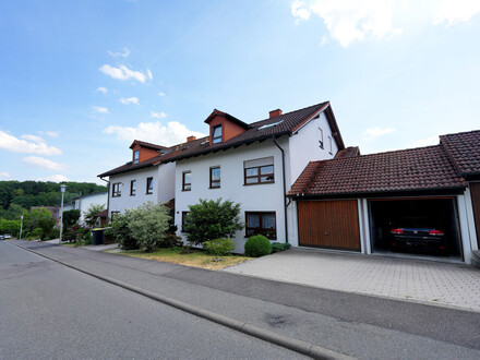 5,5-Zimmer-Maisonettewohnung mit Balkon und Gartennutzung in schöner Coburger Stadtlage