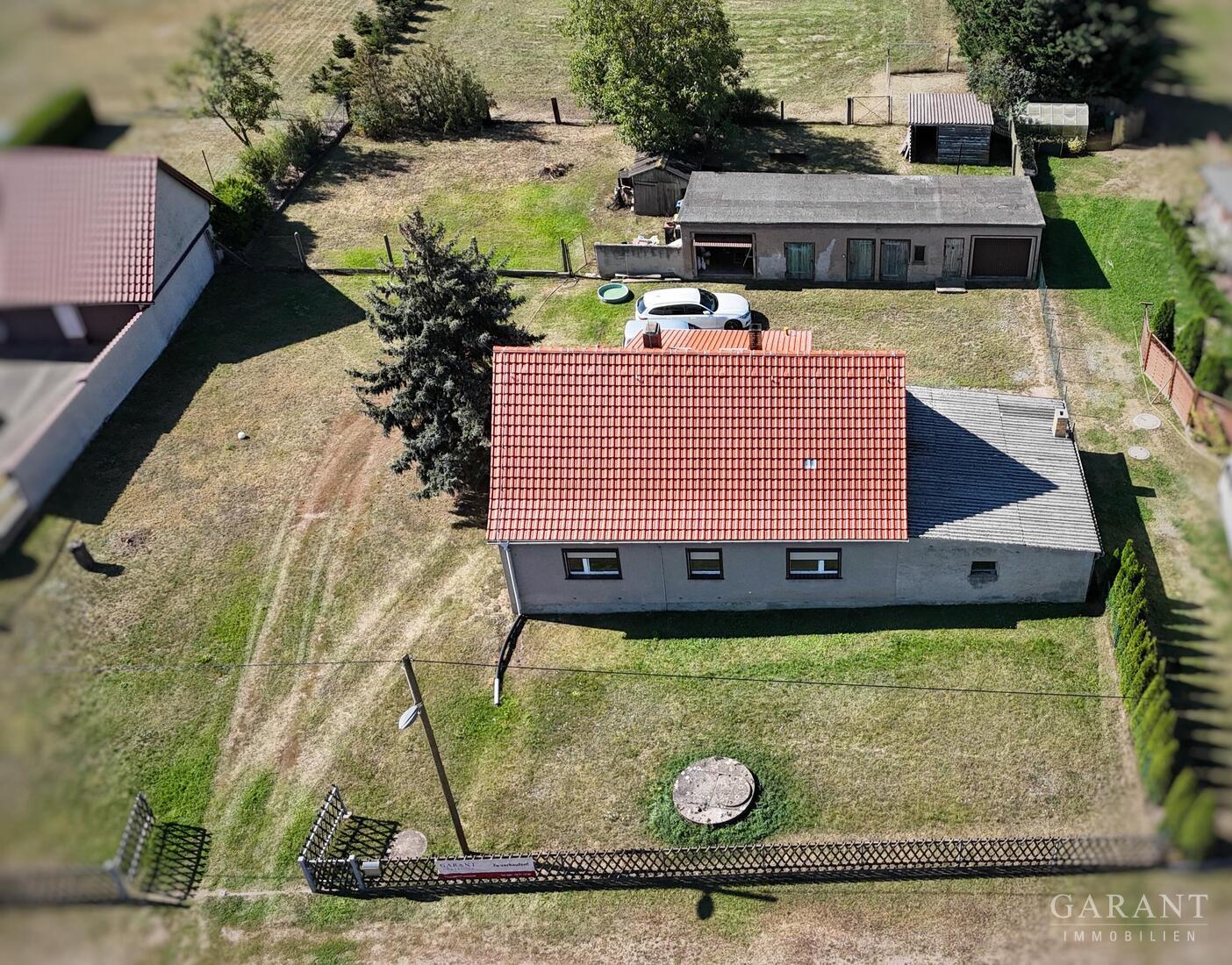 Kleines Landhäuschen in Burxdorf - Ein Sanierungsprojekt mit Potenzial – 04895 Bad Liebenwerda, 4895 Bad Liebenwerda – Vorschaubild 2