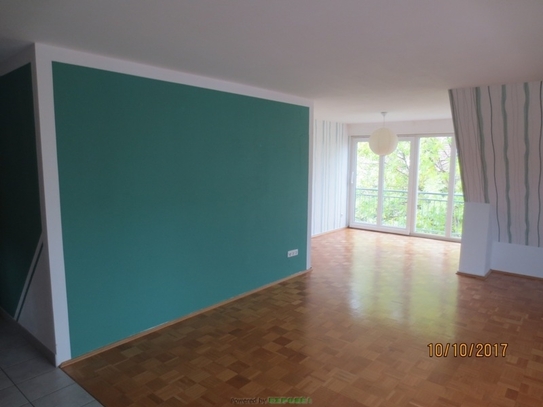 Tolle Maisonettewohnung mit Balkon, TG- und Außen-Stellplatz