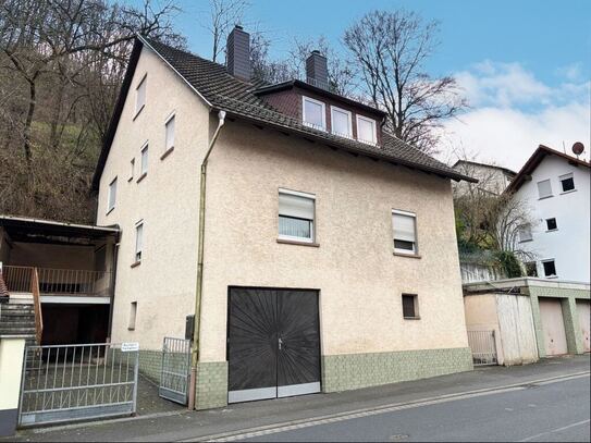 Älteres Anwesen im Stadtteil Gailbach