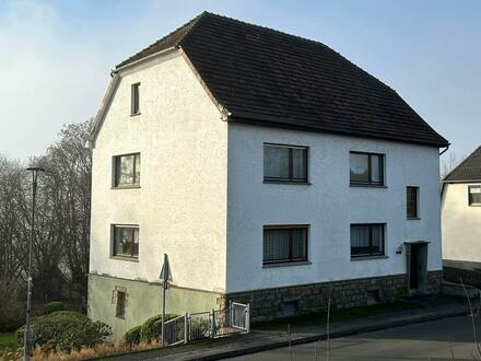 Einfamilienhaus in idyllischer Ortsrandlage