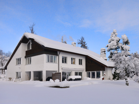 Einfamilienhaus mit Einliegerwohnung in Villenquarter in St. Gallen, Schweiz