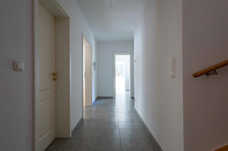 Attraktives Mehrfamilienhaus in begehrter Lage von Stephanskirchen – 83071 Stephanskirchen, 83071 Stephanskirchen – Vorschaubild 17