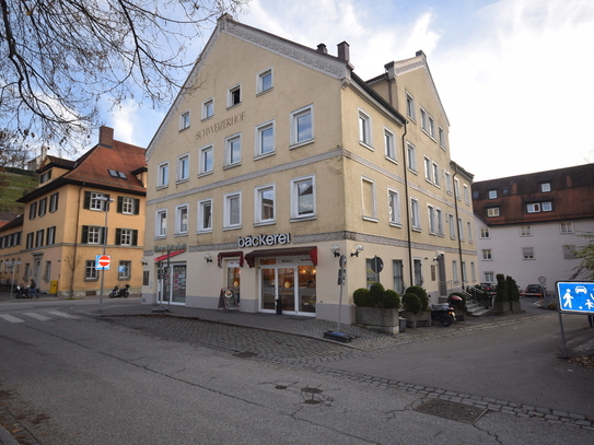 Ravensburg - Südlicher Marienplatz Start-up-Büro im historischen "Schweizer-Hof"