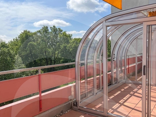 Dachterrassenwohnung mit Wintergarten in Puchheim