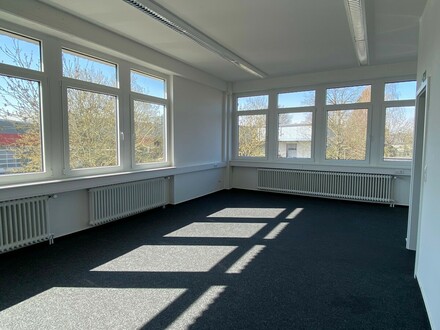 Gewerbeeinheit mit 128,50 m² zur Miete in Oldenburg