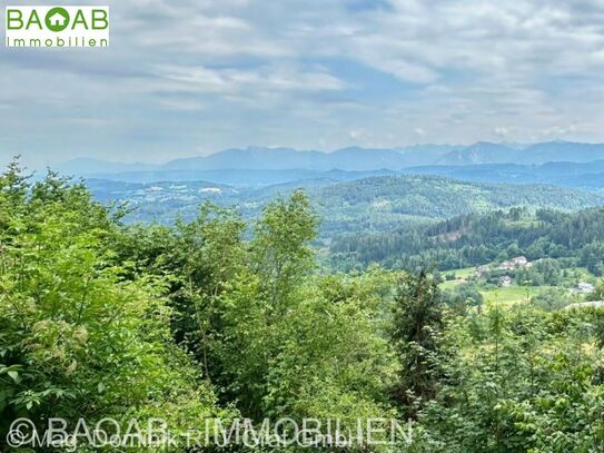 TRADITIONELLES TRAUMHAUS IN ERHÖHTE LAGE ÜBER DEM WÖRTHERSEE | WERTSTEIGERUNGSPOTENTIAL | RUHIG