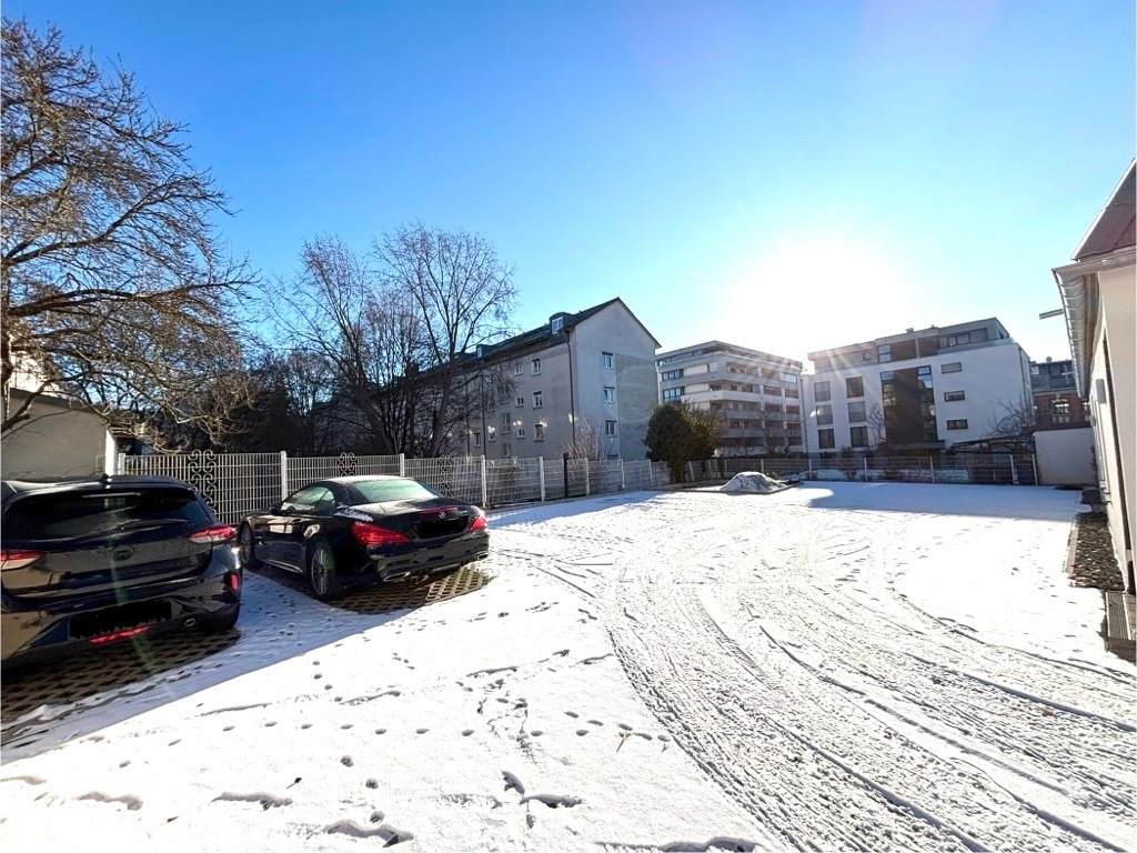 Moderne 2-Zimmer-Wohnung in hochwertigem Neubau mit Terrasse & Stellplatz - Photo 3