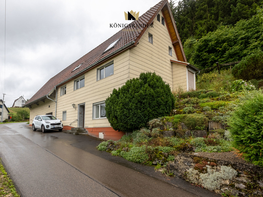 "Wohnen im Grünen: Gemütliches Bauernhaus in Sigmaringen-Oberschmeien"