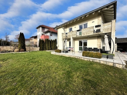 Modernes Einfamilienhaus mit mediterranem Flair - Bertelsdorfer Höhe/Coburg.