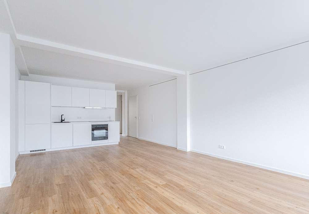 Stilvolle, gut geschnittene 3-Zimmer-Wohnung mit Balkon im Erstbezug - Photo 1