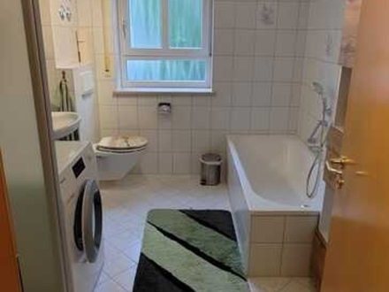 2 ZKB 60 m² 01.08. 590,- 140,- inkl. Königsbrunn, TG, Blk., EBK, BmF, Keller,...