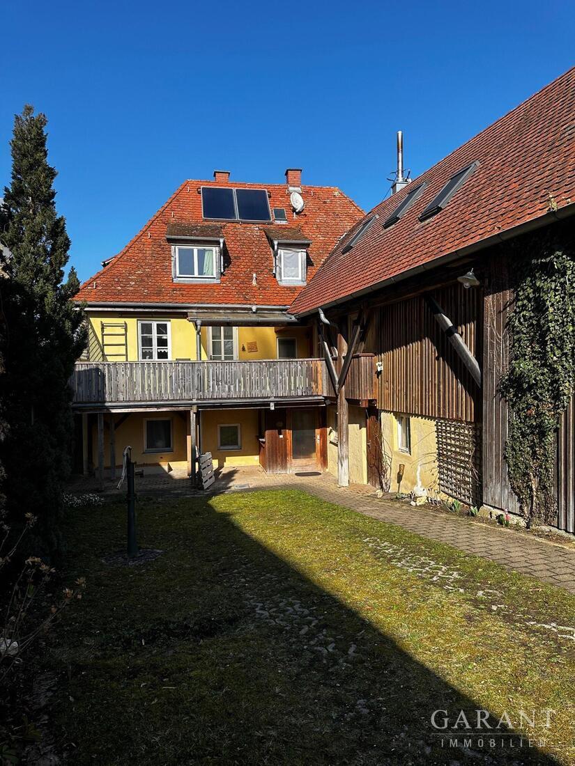Denkmalgeschütztes Wohnhaus mit großzügigem Grundstück und vielfältigen Möglichkeiten! – 86745 Hohenaltheim, 86745 Hohenaltheim – Vorschaubild 2