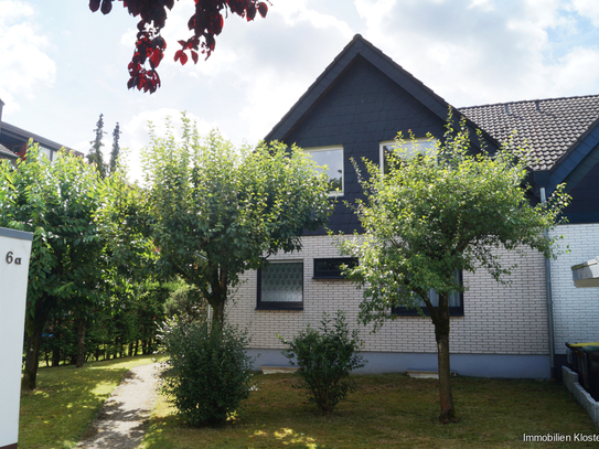 Doppelhaushälfte mit Garten in ruhiger Sackgasse