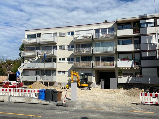 Schöne 3-Zimmer-Wohnung mit Balkon und Tiefgaragen-Stellplatz in München-Laim