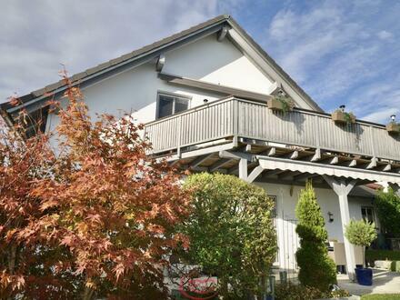 Zuhause für zwei Generationen: Modernes Haus mit zwei Wohneinheiten! PV- und Solaranlage !