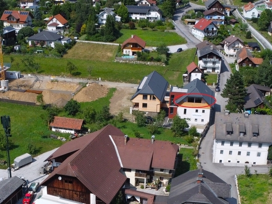 Traumhaftes Penthouse in komplett saniertem Altbau