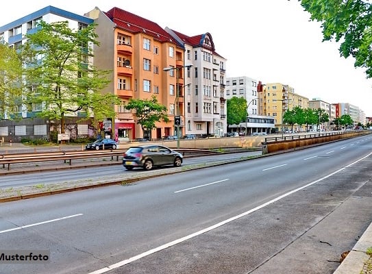 Wohn- und Geschäftshaus in gutem Gesamtzustand