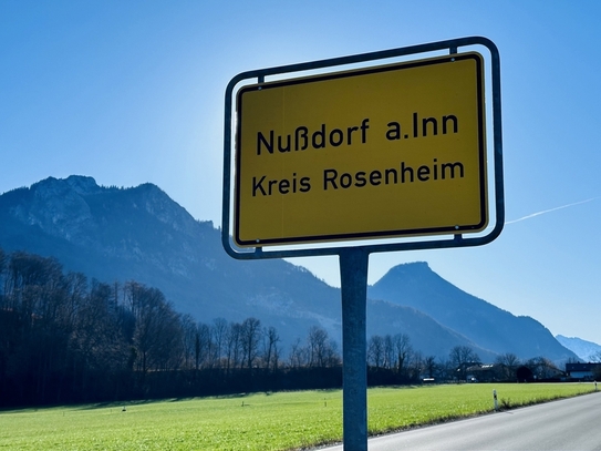 Nussdorf am Inn: Attraktives Grundstück für eine DHH in zentraler und ruhiger Lage