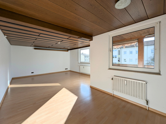 Großzügige Wohnung mit Loggia in Ulm-Böfingen zum fairen Preis!