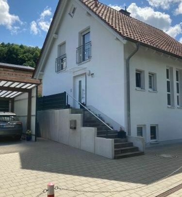 Neuwertiges Einfamilienhaus - herrliche Natur in 97782 Gräfendorf-Michelau, 1 Std. bis Flughafen Frankfurt (ID 10088)