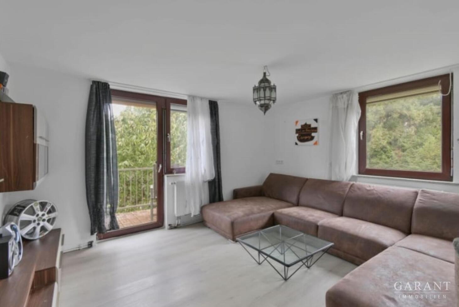 Gepflegtes Zweifamilienhaus mit großem Garten, Terrasse, Dachterrasse & Ausbaupotenzial in Scheßlitz – 96110 Scheßlitz, 96110 Scheßlitz – Vorschaubild 6