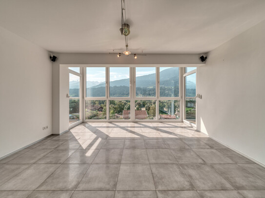 Großzügiges Haus mit 2 Einheiten im Südhang und unverbaubarem Ausblick in Zirl!