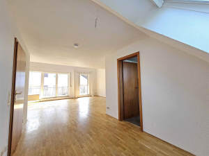 Echte Hausalternative: Außergewöhnlich schöne Maisonette-Wohnung mit großer Terrasse – 55128 Mainz, 55128 Mainz – Vorschaubild 7