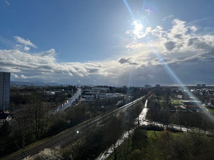 "Kapitalanleger aufgepasst! Helle 2-Zi.-DG ETW in Reutlingen-Sondelfingen"