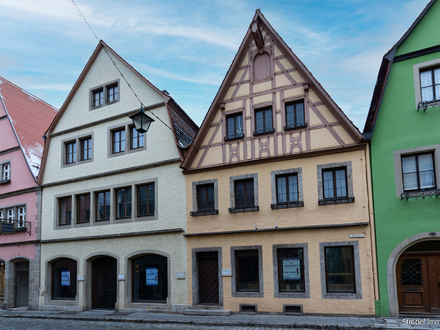 großzügige Ladeneinheit in Rothenburger Altstadt zu vermieten